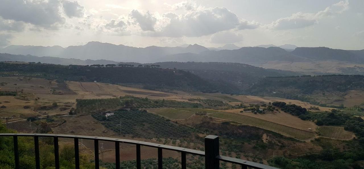 רונדה Apartamento Mirador Del Tajo מראה חיצוני תמונה